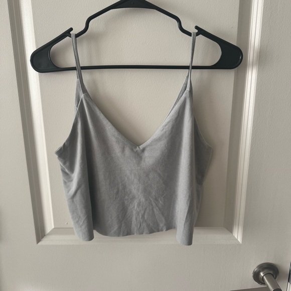 Soft gray crop top - Picture 2 of 3